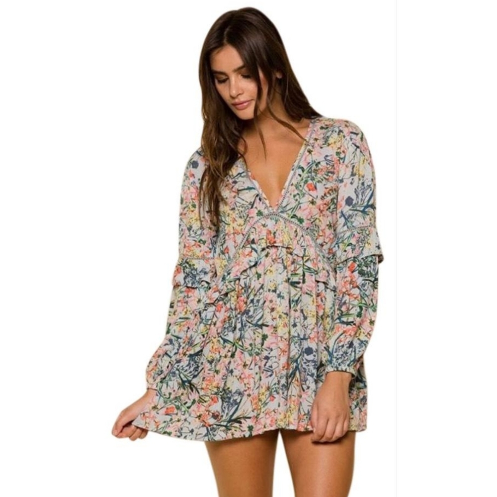 HOST PICK! Raga Monique Ditsy Floral Mini Tunic Dress Ruffled